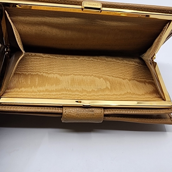 Chanel Tan Quilted Leather Wallet - Picture 5 of 7